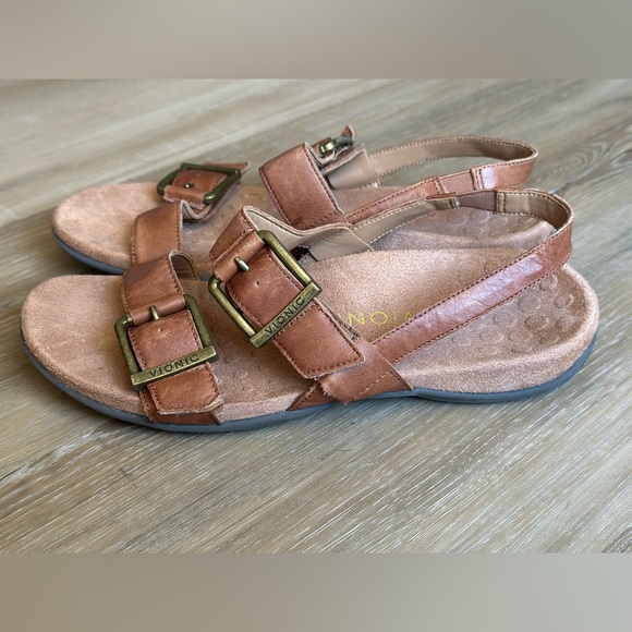Vionic Women Brown Sandals - Picture 3 of 4